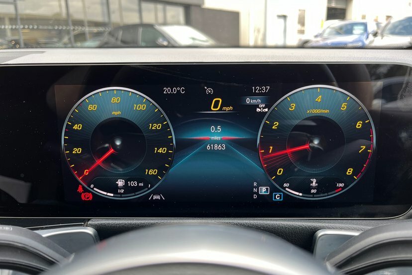 Mercedes-Benz GLB Class Glb200 Amg Line Premium KW72HYC White #6