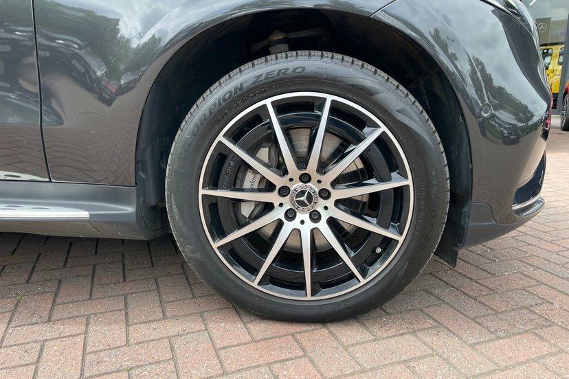 Mercedes-Benz EQC Eqc 400 Amg Line 4Matic FM22DZK Grey #4