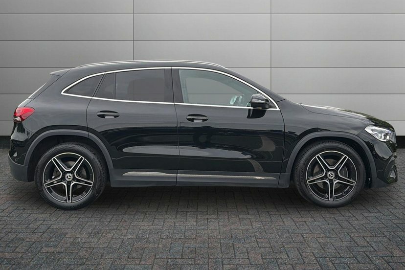Mercedes-Benz GLA Class Gla220d Amg Line Executive KN23YLT Black #3