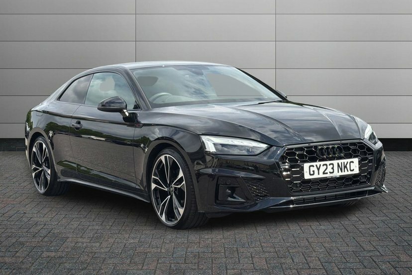 Audi A5 2.0 Tfsi 35 Black Edition Coupe S Troni Black