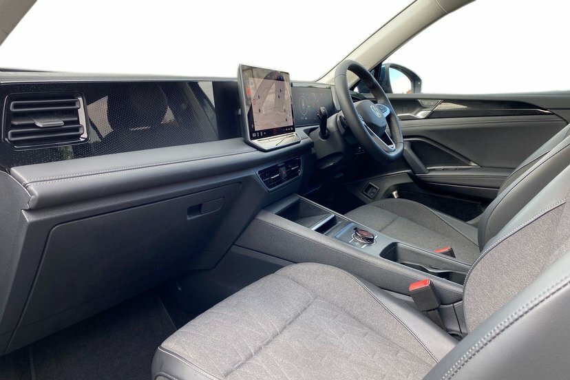 Volkswagen Tiguan 1.5 Tsi Ehybrid 19.7Kwh Match Suv Plug- GL25ONU Blue #2