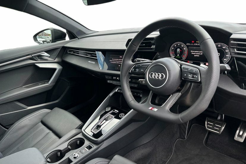 Audi A3 1.5 Tfsi Black Edition Sportback S Tron Green #6