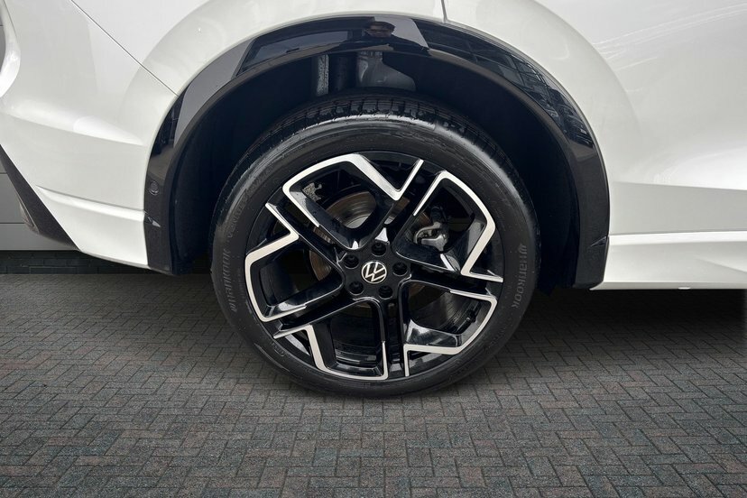 Volkswagen Tiguan 2.0 Tdi R-line Suv Dsg 150 Ps EO26ZKC White #5