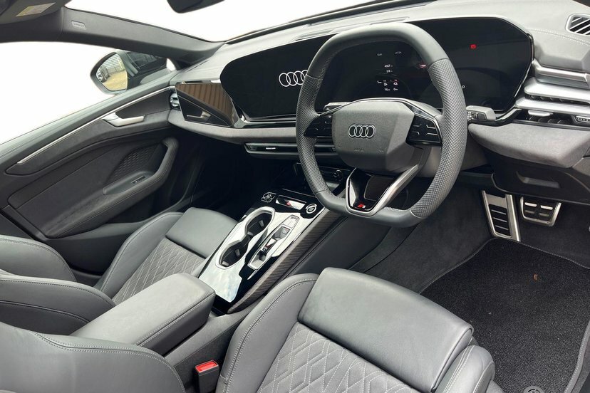Audi A6 Saloon 2.0 E-hybrid 25.9Kwh Launch Edition Saloon Pet EJ75TKZ Blue #6