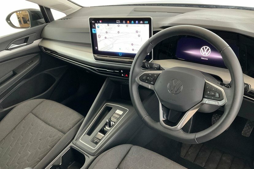 Volkswagen e-Golf 1.5 Tsi Ehybrid 19.7Kwh Match Hatchback GD25JTV Black #6