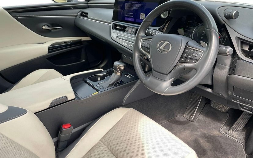 Lexus ES 2.5 300H Premium Edition Saloon Hybrid RJ73JYK Blue #6