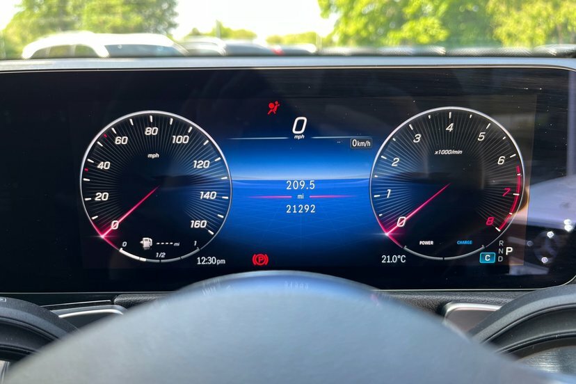 Mercedes-Benz GLB Class Glb200 Mhev Sport Executive KN25ZWZ Grey #6
