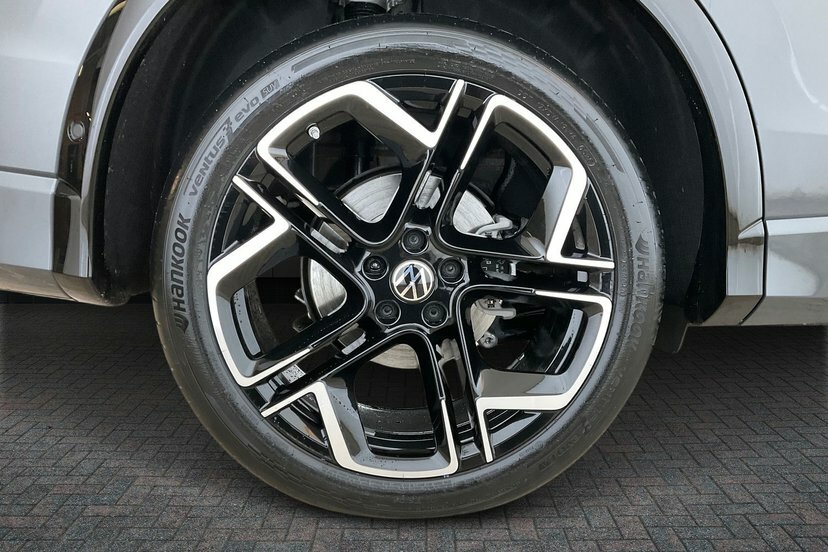 Volkswagen Tiguan 1.5 Etsi Mhev R-line Suv Hybrid Dsg 15 AO26UMD Grey #5