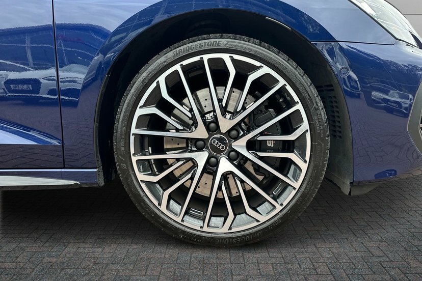 Audi S3 2.0 Tfsi Black Edition Sportback S Tron Blue #5