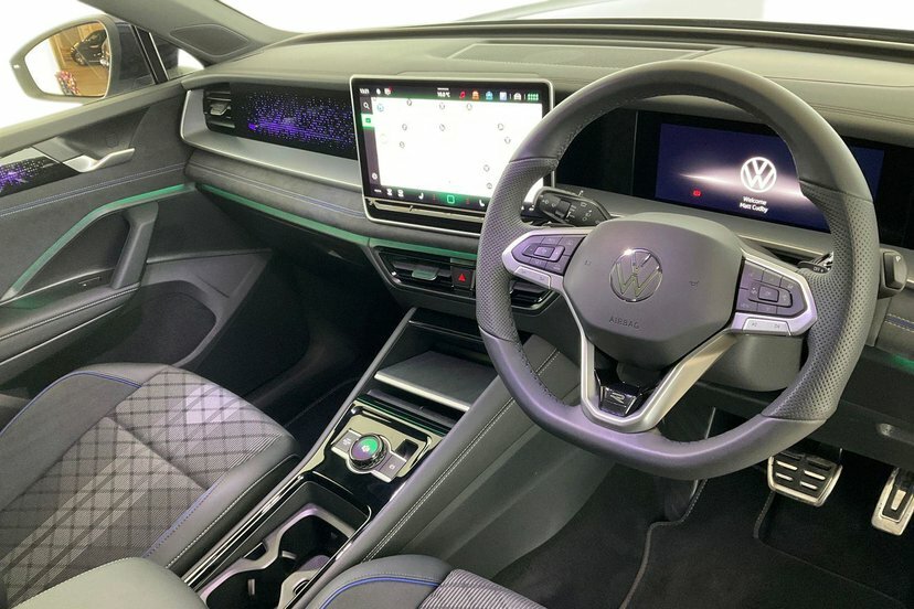 Volkswagen Tayron 1.5 Etsi Mhev R-line Suv Hybrid Dsg 15 AO26OOW Purple #6
