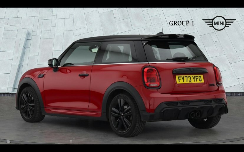 Mini Hatch 3-Door Hatch Cooper S Sport FY73YFO Red #2