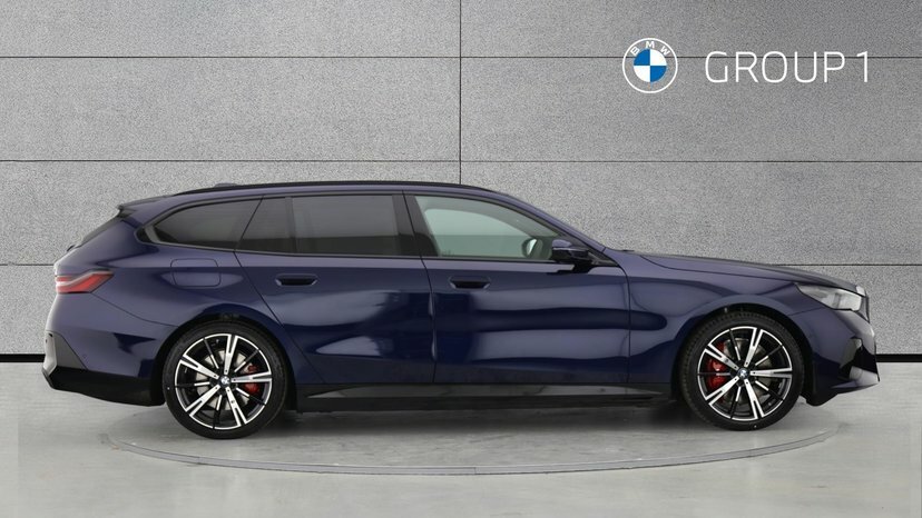 BMW i5 I5 Edrive40 M Sport Pro Touring FV26EGY Blue #3