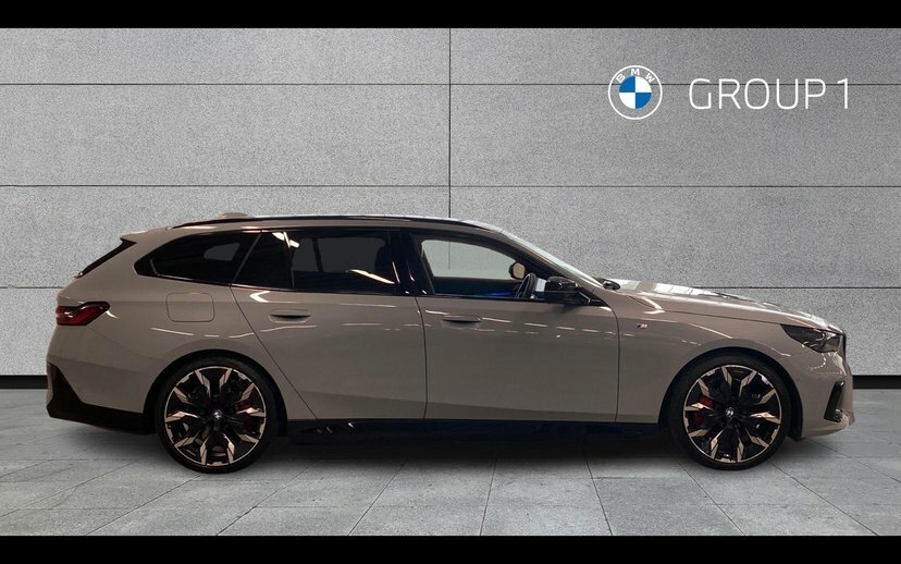 BMW i5 I5 M60 Xdrive Touring AJ25LVF Grey #3