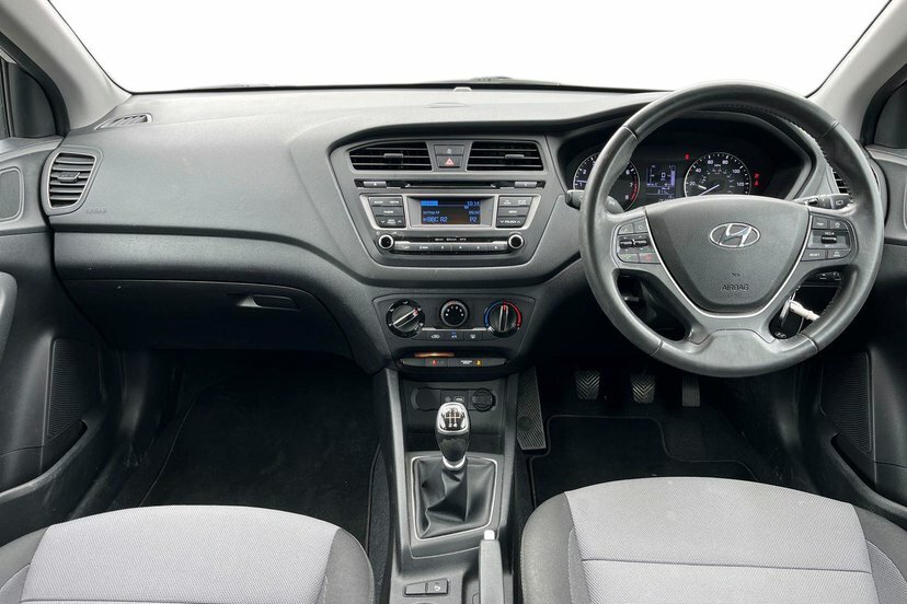 Hyundai I20 1.0 T-gdi Se Coupe 100 Ps White #6