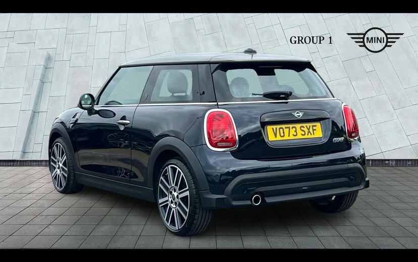Mini Hatch 3-Door Hatch Cooper Exclusive VO73SXF Black #2