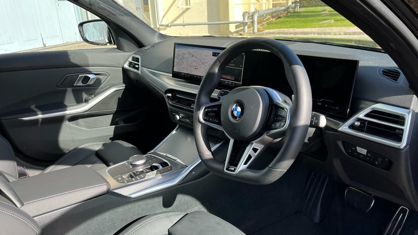 BMW 3 Series 320I M Sport Touring RX26FDD Black #6