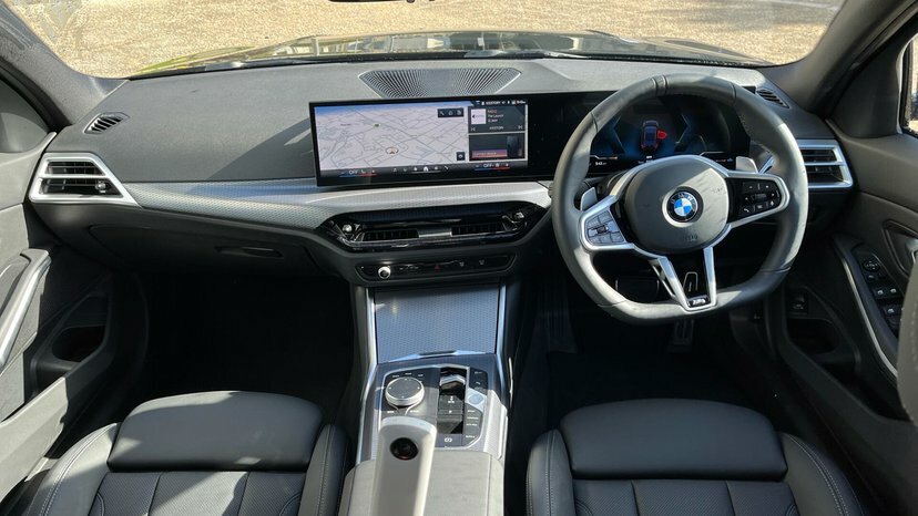 BMW 3 Series 320I M Sport Touring RX26FDD Black #4