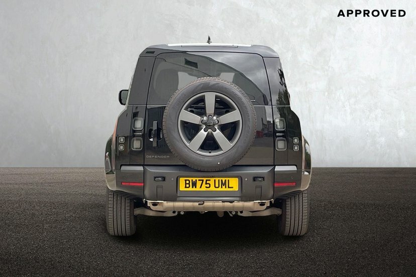 Land Rover Defender 110 2.0 P300e 15.4Kwh X-dynamic Se Suv Plug Black #6