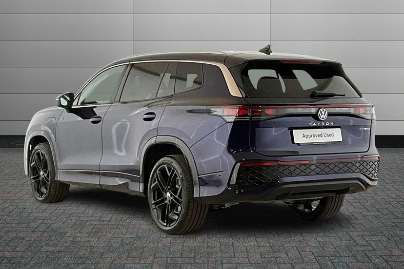 Volkswagen Tayron 1.5 Tsi Ehybrid 19.7Kwh R-line Suv Plug AO26UVA Purple #3