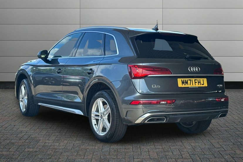 Audi Q5 2.0 Tdi 40 S Line Suv S Tronic Quattro MM71FHJ Grey #3