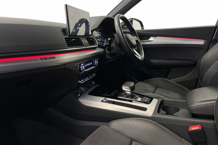 Audi Q5 2.0 Tdi 40 S Line Sportback S Tronic Qu AU23KSF Black #2