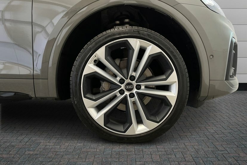 Audi Q5 2.0 Tfsi 45 Black Edition Suv S Tronic RJ24UJL Grey #5
