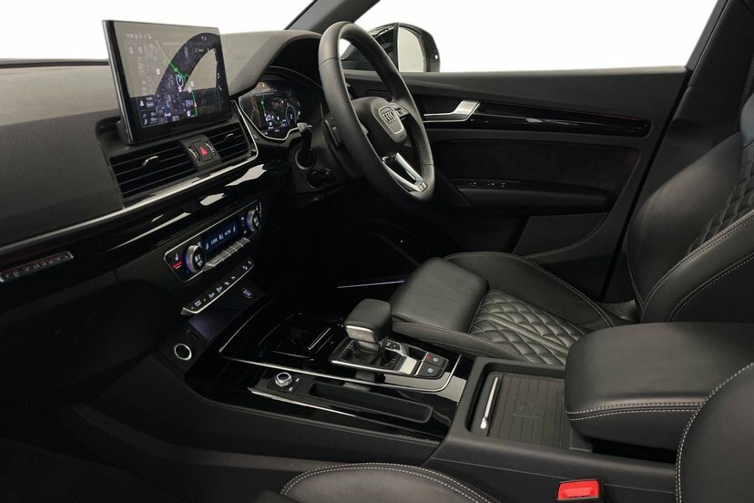 Audi Q5 2.0 Tfsi 45 Black Edition Suv S Tronic RJ24UJL Grey #2
