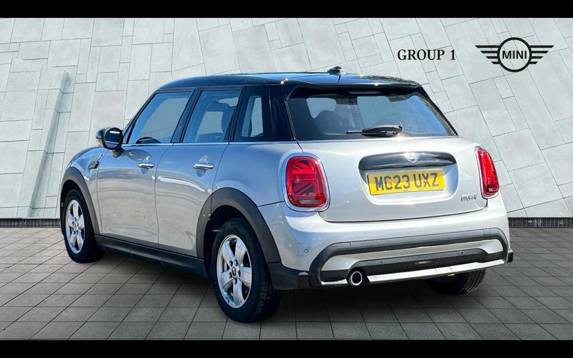 Mini Hatch 5-Door Hatch Cooper Classic MC23UXZ Silver #2