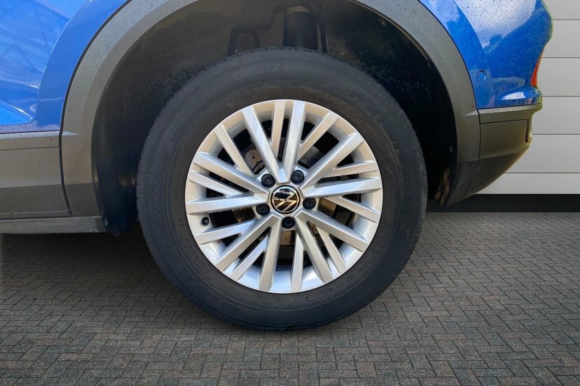 Volkswagen T-Roc 1.5 Tsi Life Suv Dsg 150 Ps HY24LZO Blue #5