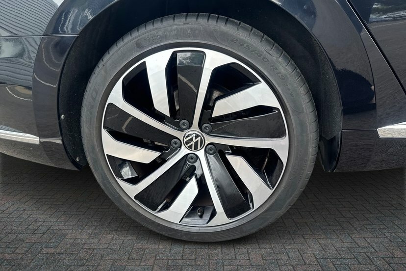 Volkswagen Arteon 2.0 Tsi R-line Fastback Dsg 190 Ps Black #5