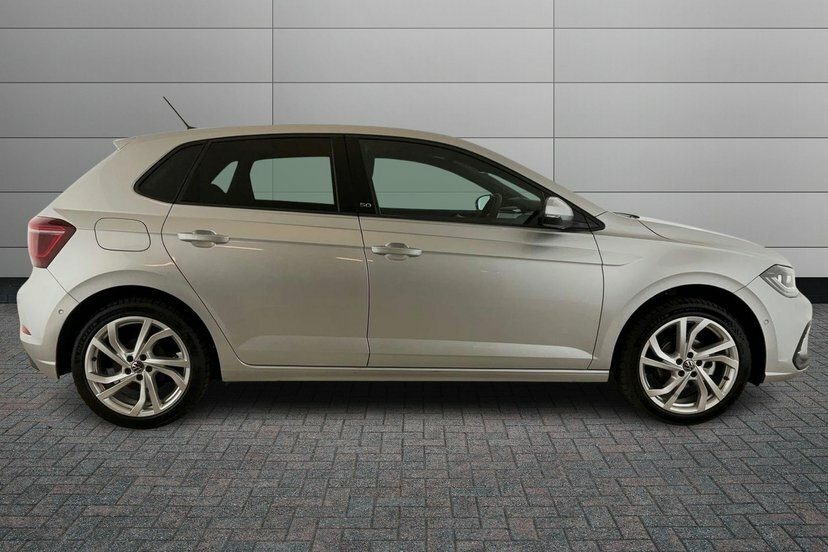 Volkswagen Polo 1.0 Tsi Edition 50 Hatchback 95 AO26UBA Silver #4