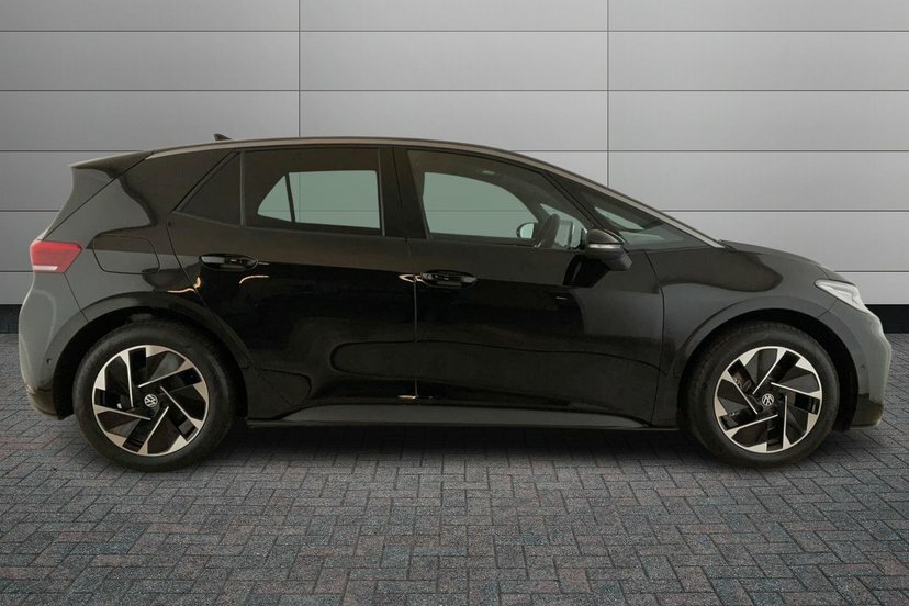 Volkswagen ID.3 Pro 59Kwh Match Hatchback 204 P AO26OOE Black #4