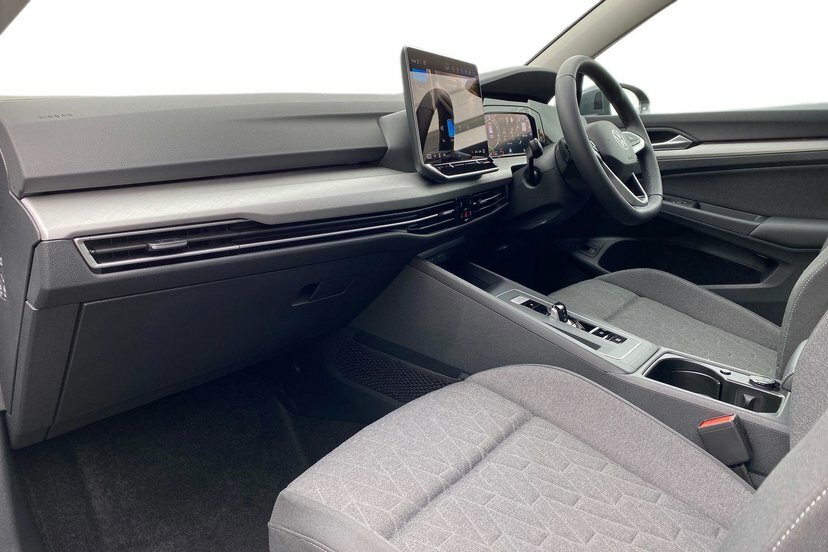 Volkswagen e-Golf 1.5 Tsi Ehybrid 19.7Kwh Match Hatchback LN26JVR Grey #2