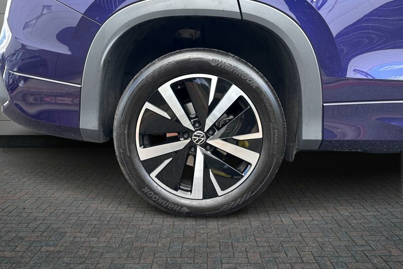 Volkswagen Tayron 1.5 Etsi Mhev Elegance Suv Hybrid Dsg LN26JWD Purple #5