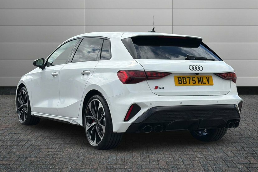 Audi S3 2.0 Tfsi Black Edition Sportback S Tron White #3