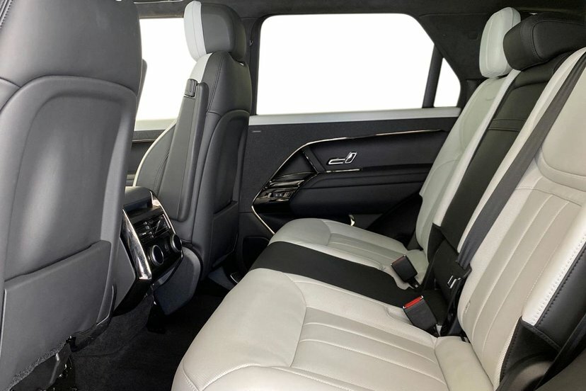 Land Rover Range Rover Sport 3.0 P400 Mhev Suv 4W EK23JKO Red #4