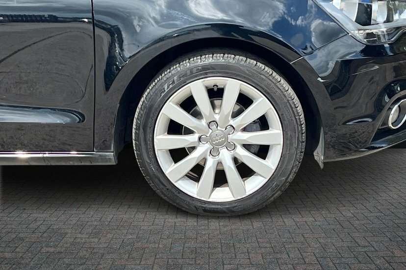 Audi A1 1.2 Tfsi Sport Sportback Euro 5 Black #5