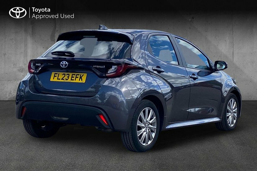 Toyota Yaris 1.5 Vvt-h Icon Hatchback Hybrid E-cvt FL23EFK Grey #2
