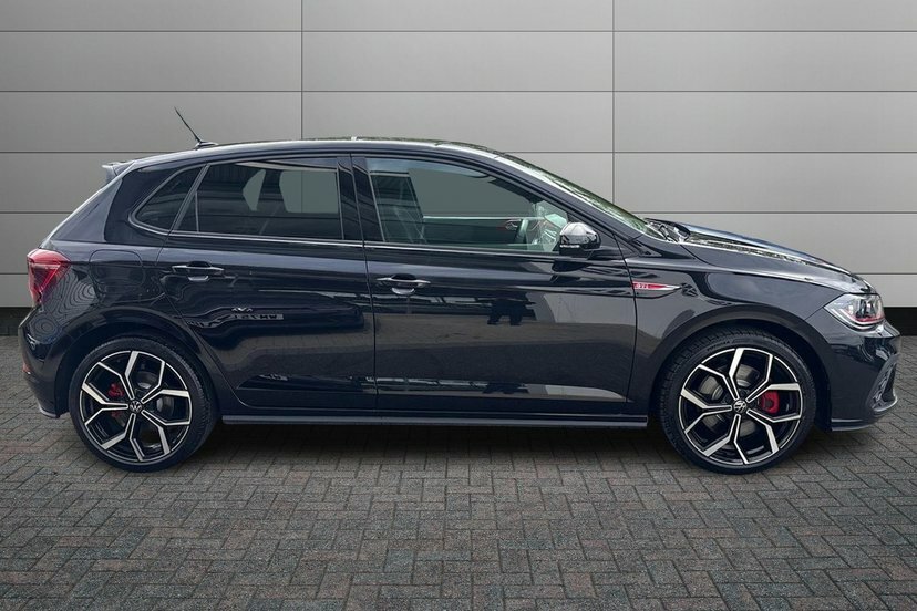 Volkswagen Polo 2.0 Tsi Gti Hatchback Dsg 207 Ps Black #4