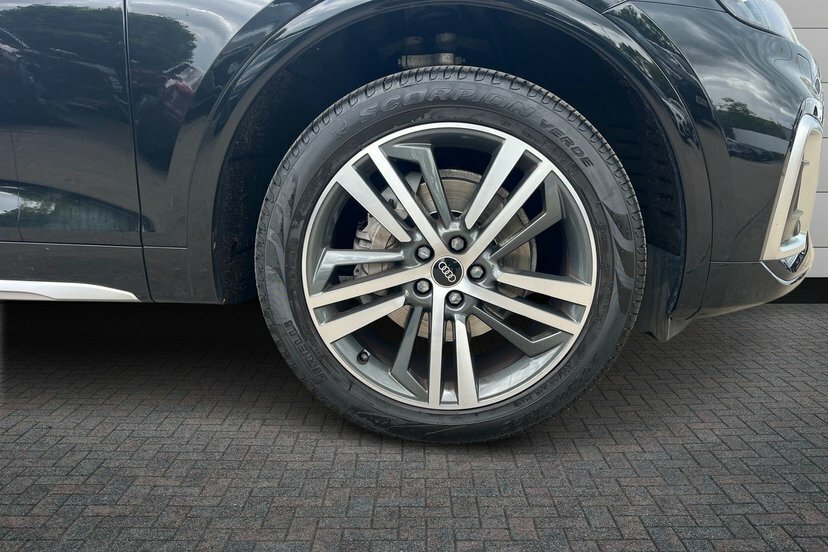 Audi Q5 2.0 Tdi 40 S Line Suv S Tronic Quattro LM23OKZ Black #5