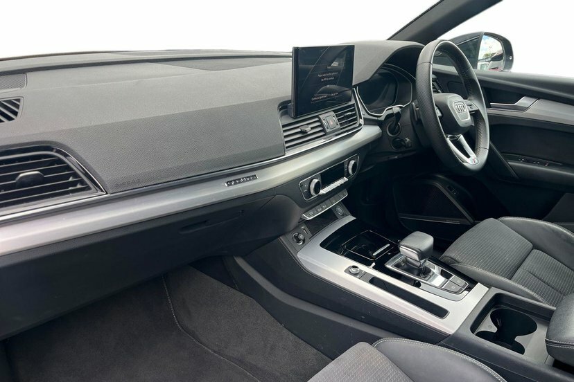 Audi Q5 2.0 Tdi 40 S Line Suv S Tronic Quattro LM23OKZ Black #2