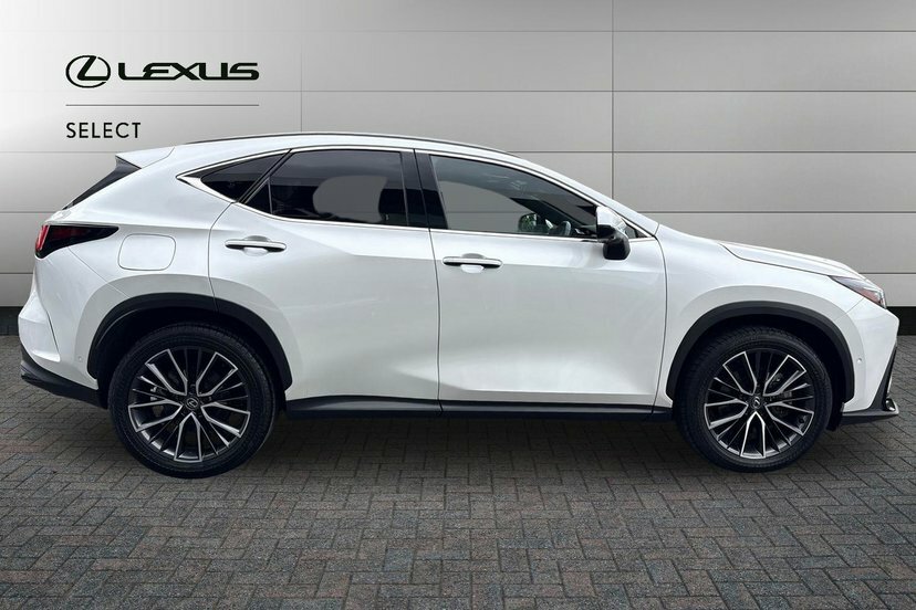Lexus NX 2.5 450H 18.1Kwh Takumi Suv Plug-in Hy White #4