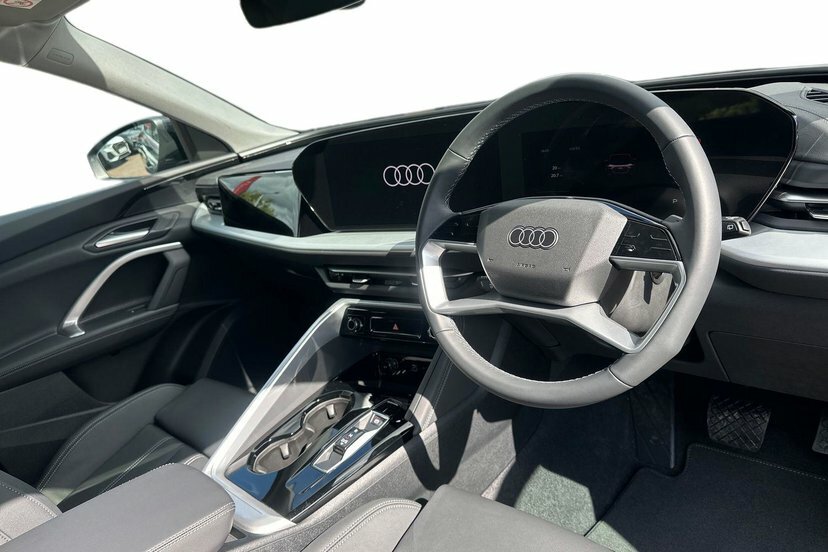 Audi Q5 2.0 Tfsi Sport Sportback S Tronic Quatt KR26HWV Black #6