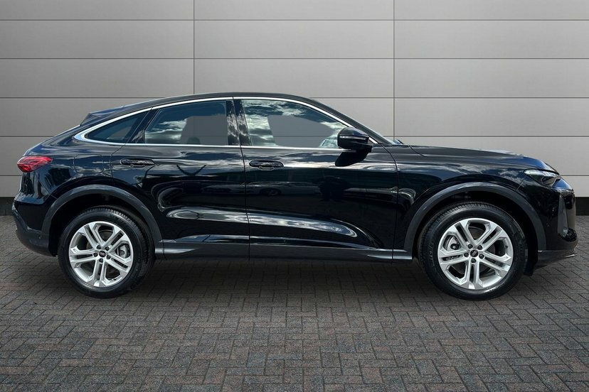 Audi Q5 2.0 Tfsi Sport Sportback S Tronic Quatt KR26HWV Black #4