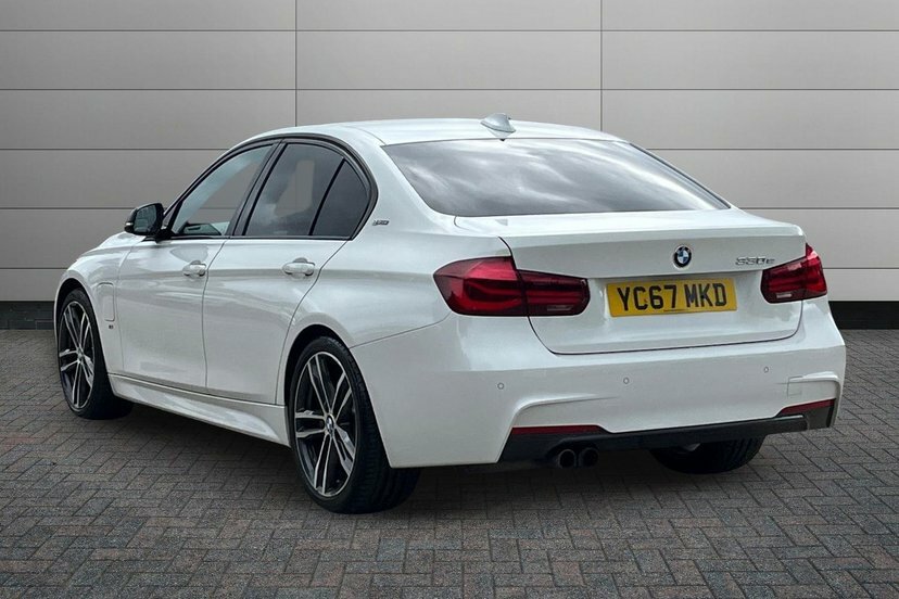 BMW 3 Series 2.0 330E 7.6Kwh M Sport Shadow Edition White #3