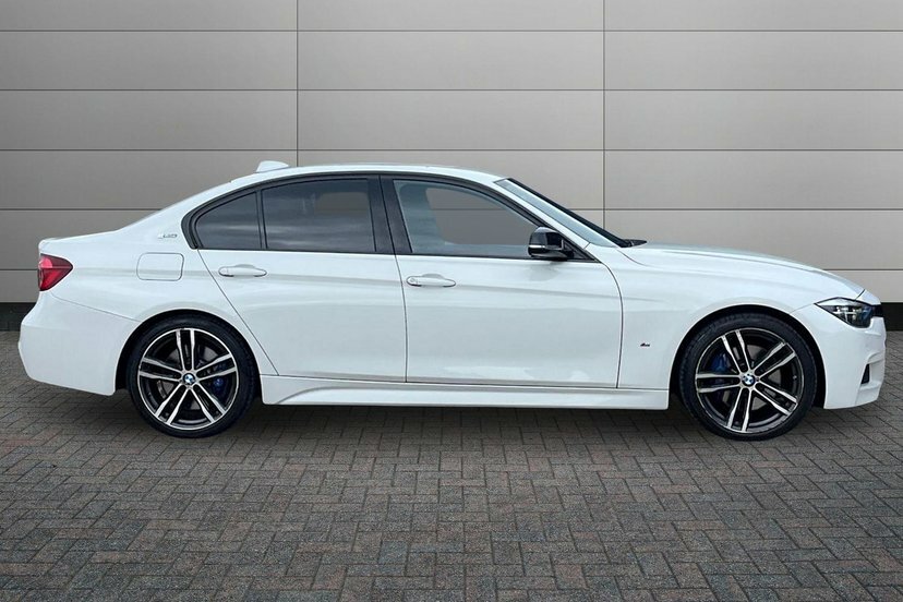 BMW 3 Series 2.0 330E 7.6Kwh M Sport Shadow Edition White #4