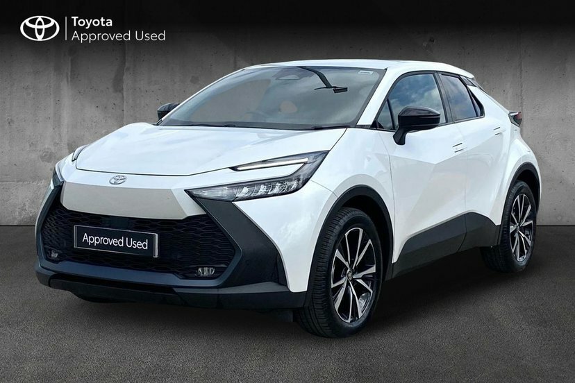 Toyota C-Hr 2.0 Vvt 13.6Kwh Design Suv Plug-in Hybr White #3