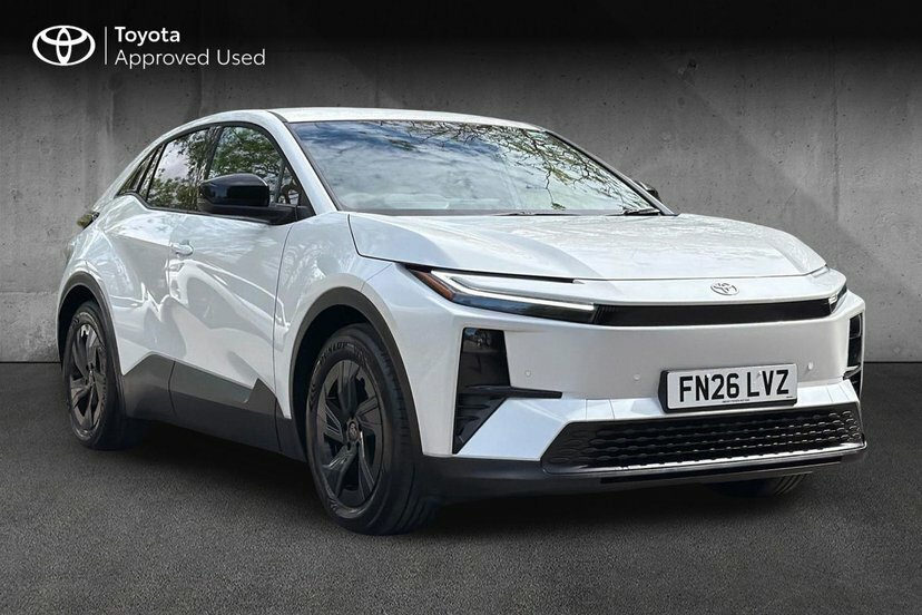 Toyota C-Hr 77Kwh Design Suv 224 Ps White