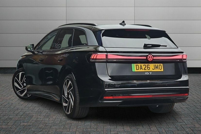 Volkswagen ID.7 Pro S 86Kwh Match Plus Tourer 2 DA26JMO Black #3
