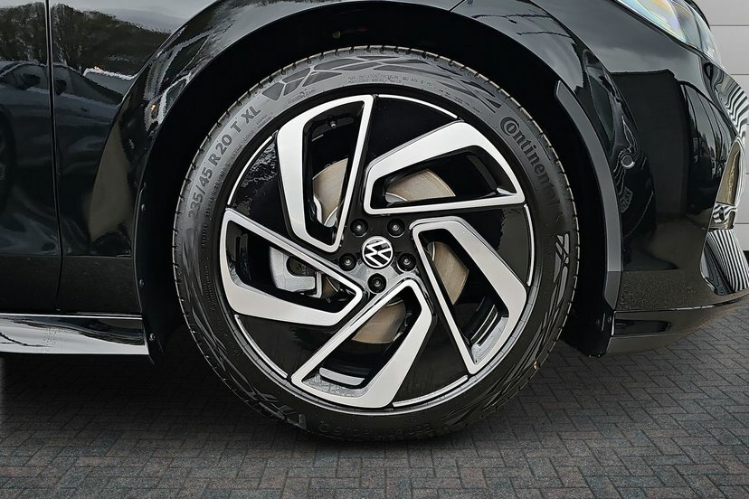 Volkswagen ID.7 Pro S 86Kwh Match Plus Tourer 2 DA26JMO Black #5